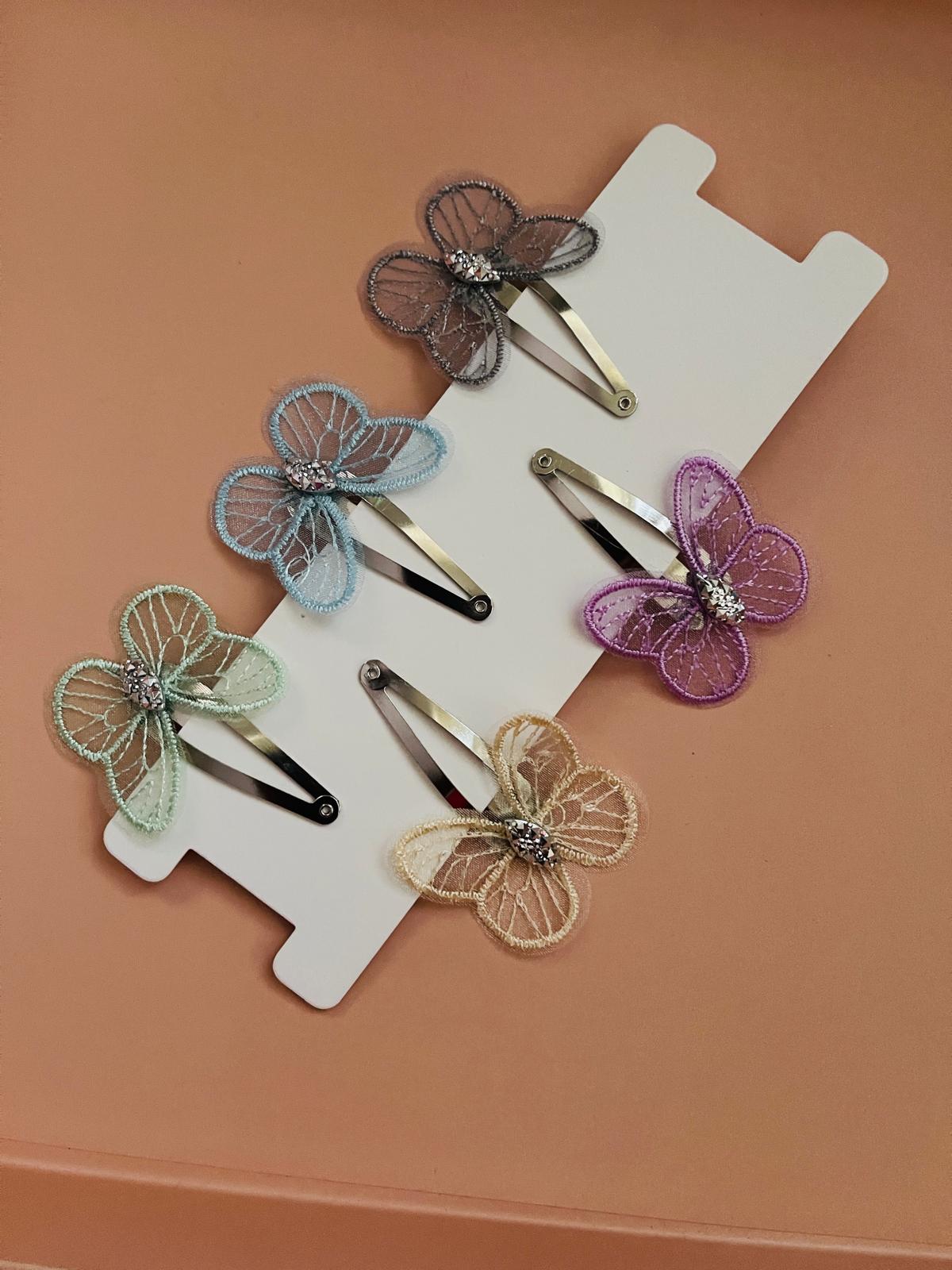 Cute butterfly hair clips