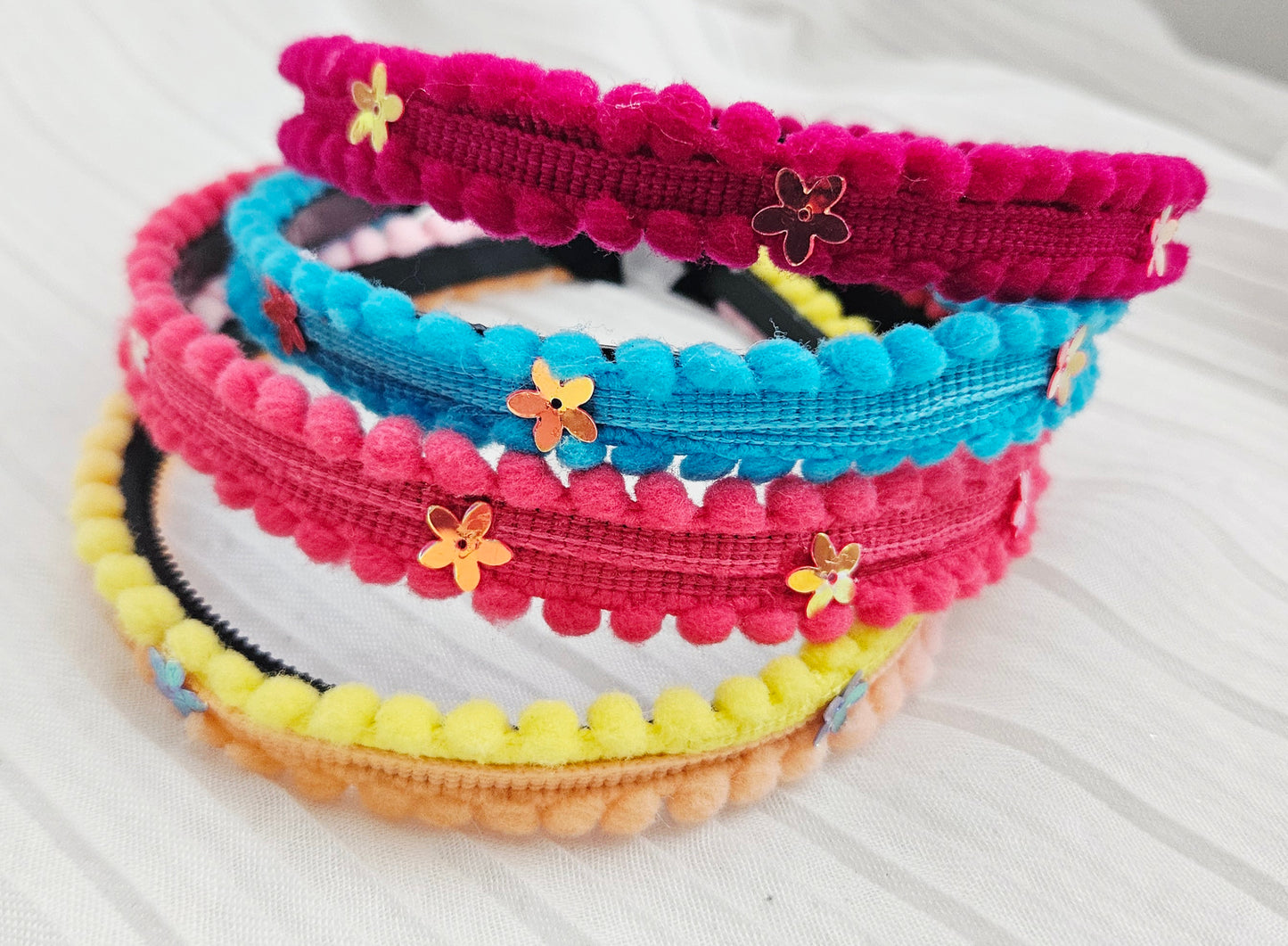 Little pom pom hair bands 4in 1pack